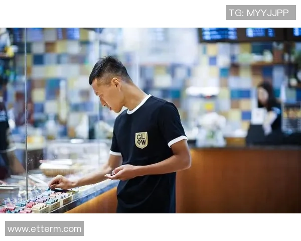 穆祉丞足球明星崛起之路揭秘他如何从普通少年成长为顶尖球员