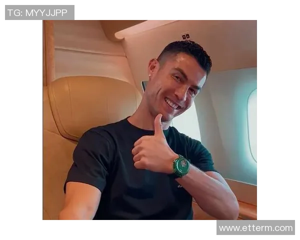 足球明星佩戴名表的时尚风采与场上表现的完美结合 足球明星佩戴名表的时尚风采与场上表现的完美结合