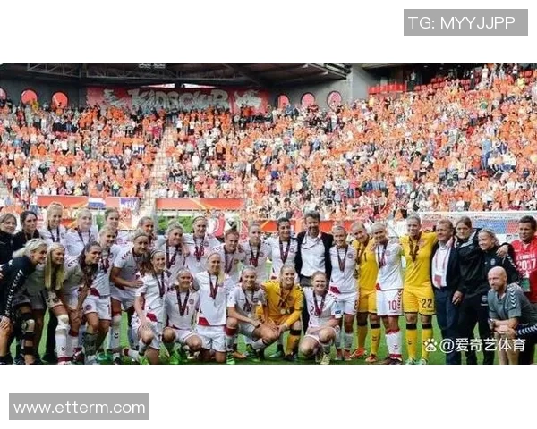 足球明星的秘密保养秘籍与传奇人生的交织之旅 足球明星的秘密保养秘籍与传奇人生的交织之旅